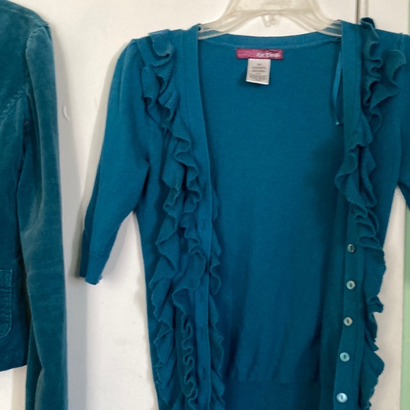 Button up ruffle crop - Picture 1 of 3